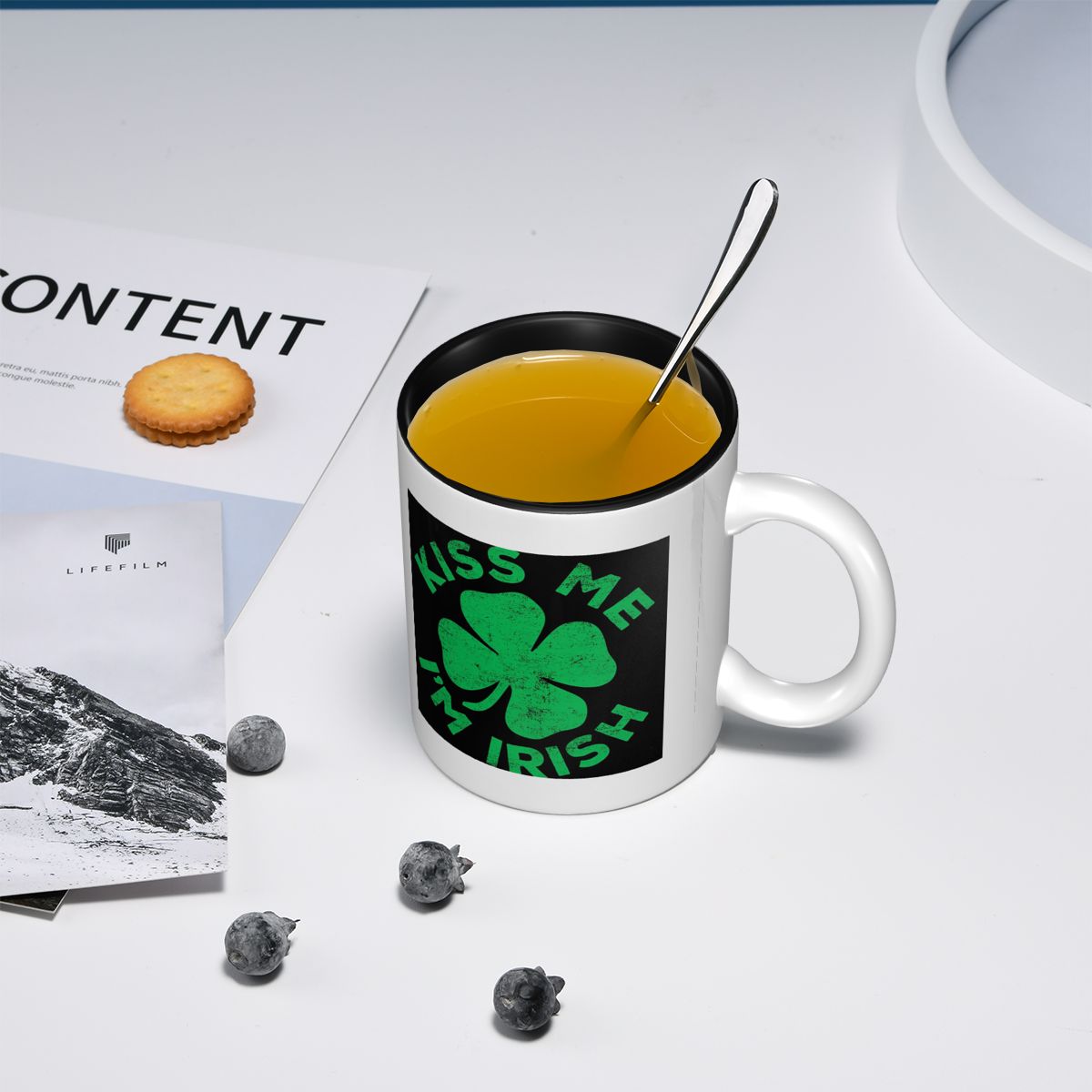 Kus me, ik ben Iers mok grappi - Coffee Tea Me recensie en prijs