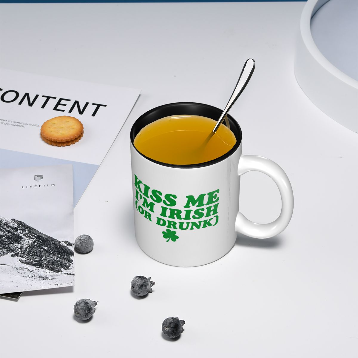 Kus me, ik ben Iers mok grappi - Coffee Tea Me recensie en prijs
