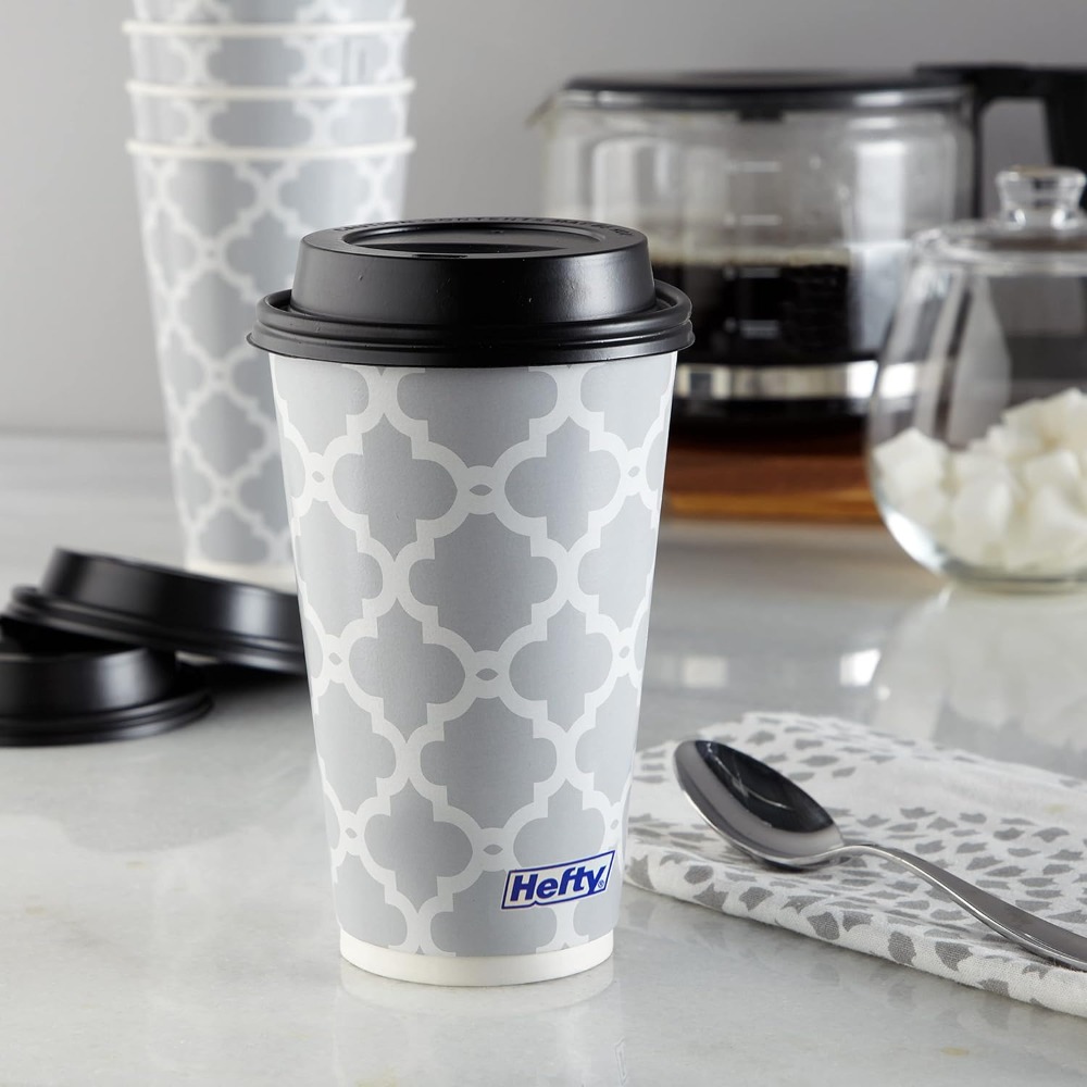 Geïsoleerde papieren bekers me - Wallpaper Coffee And Tea recensie en prijs
