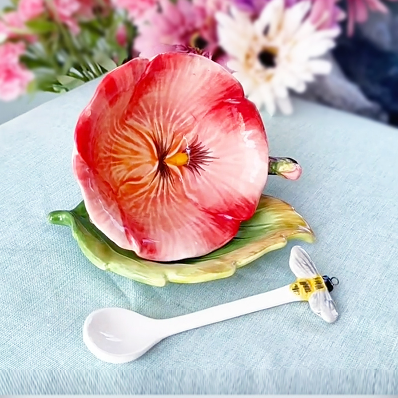 Keramische bloemenkoffiekop me - Coffee Or Tea Please recensie en prijs